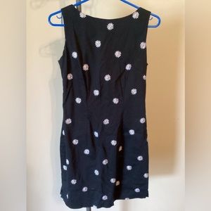 AMANDA SMITH Black Daisy Shift dress